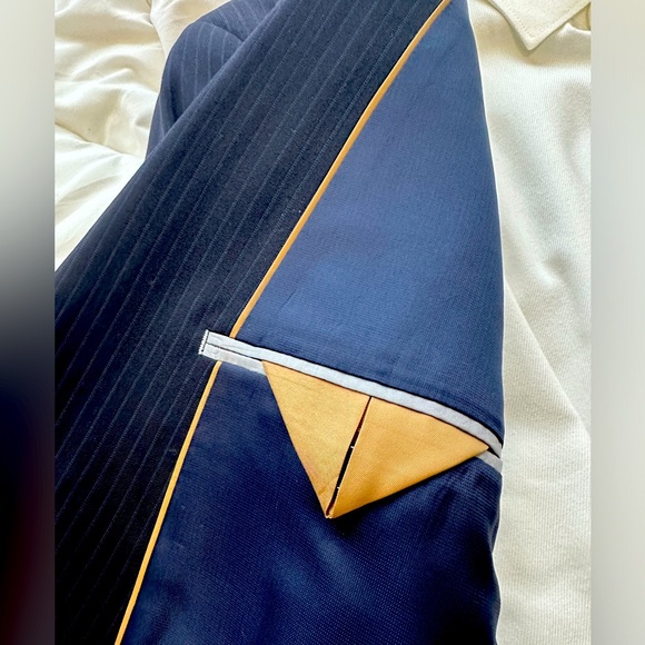 Michael Kora Men’s Double Breasted Blazer - Picture 5 of 8